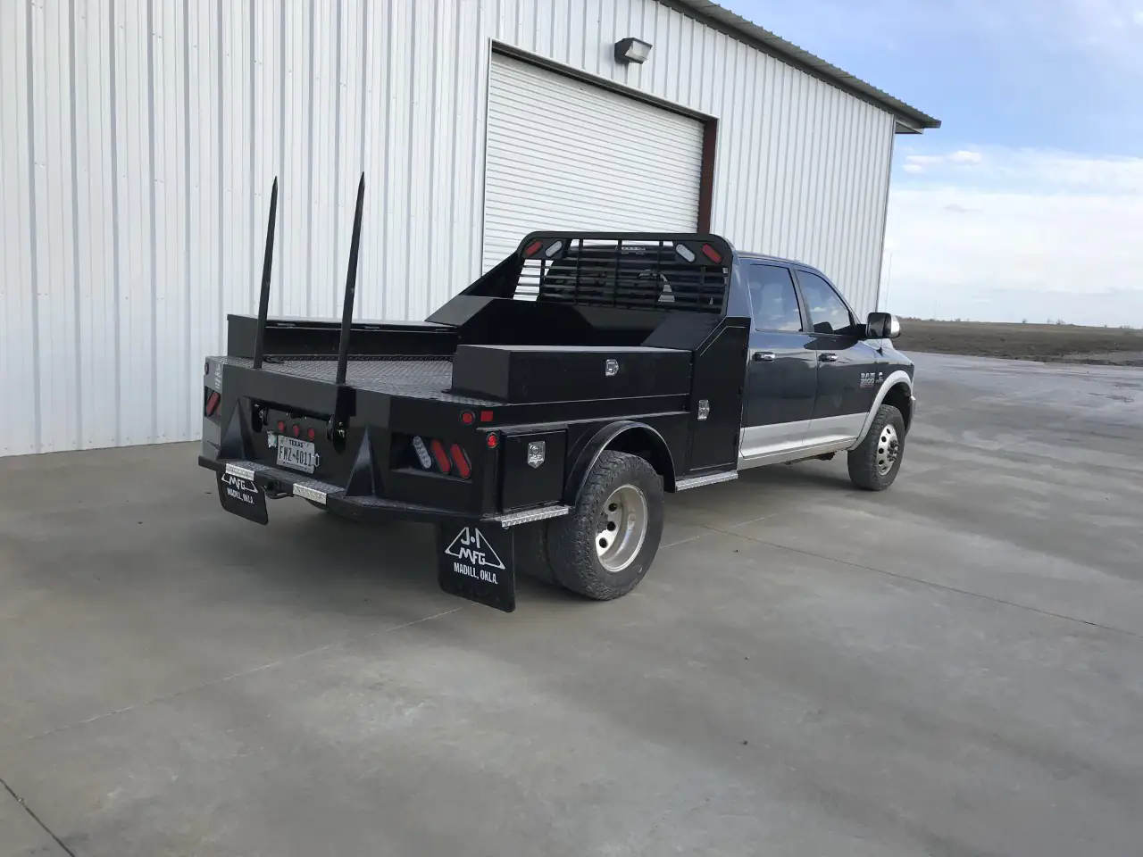 Foreman Truck Bale Bed Black Foreman Truck Bale Bed Black